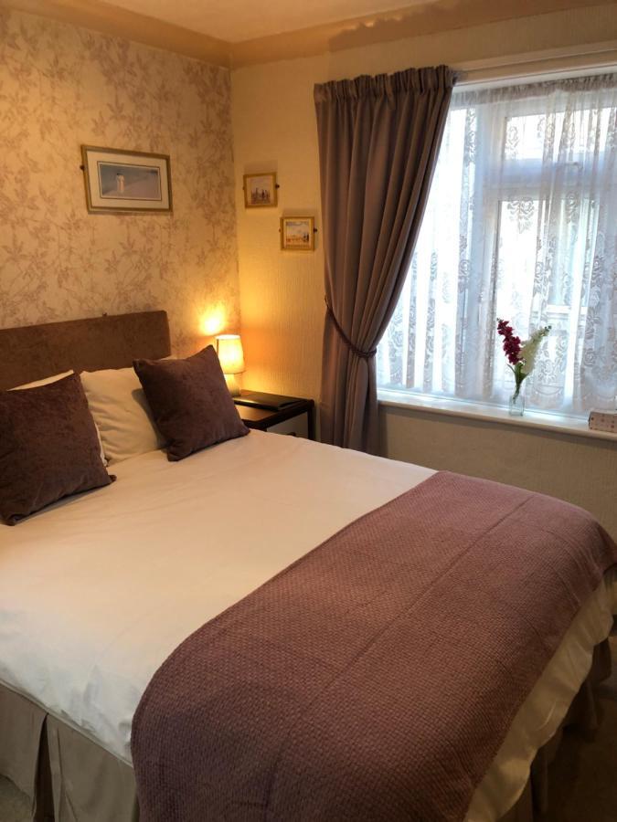 Fairhaven Hotel - 46 Palatine Road Blackpool Ngoại thất bức ảnh